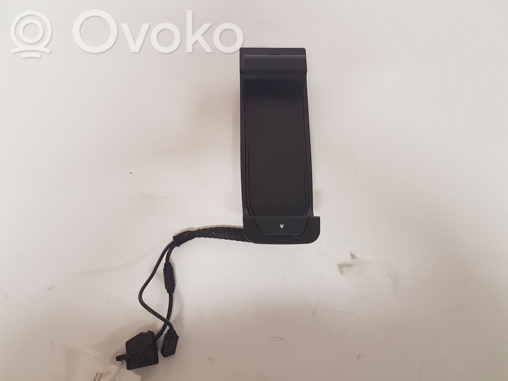 Unité de commande, module téléphone   51167118054,58450713