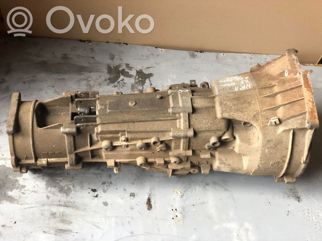 BMW X3 E83 Manual 5 speed gearbox 