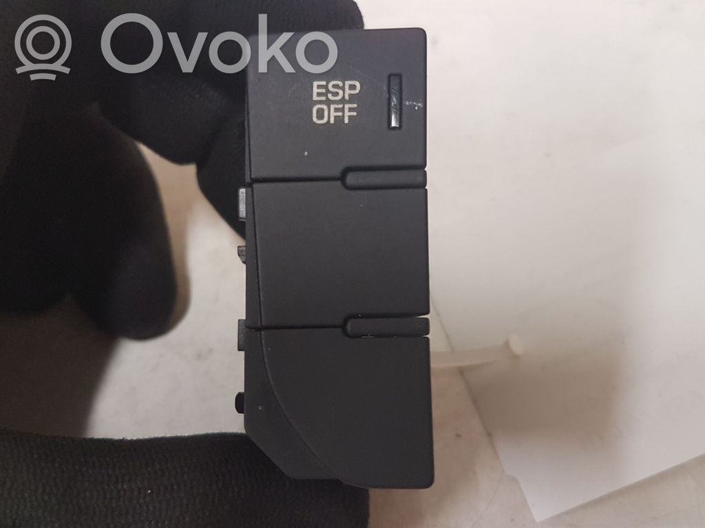 Citroen C5 ESP (stability program) switch 
