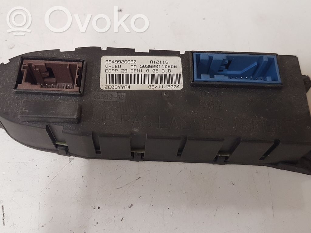 Peugeot 607 Door control unit/module 
