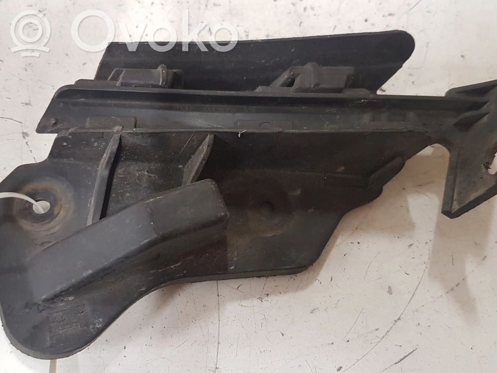 Volkswagen Golf Plus Front bumper mounting bracket 