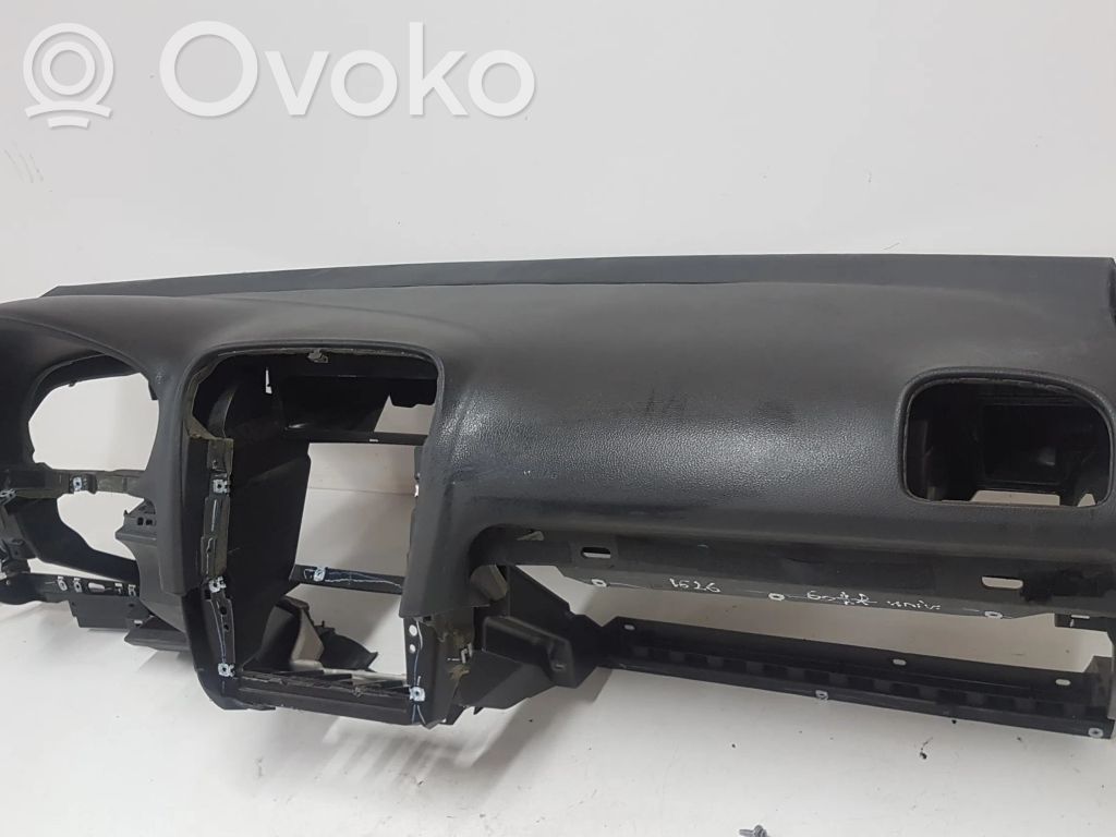 Volkswagen Golf VI Panel de instrumentos 
