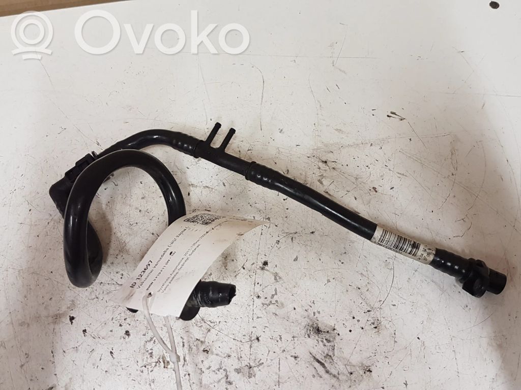 BMW 5 F10 F11 Unterdruckleitung / Unterdruckschlauch 