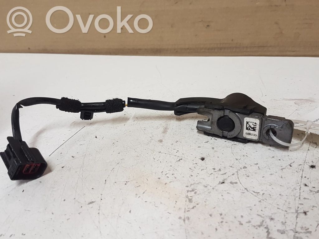 Volvo V40 Actuator airbag pietoni capotă 