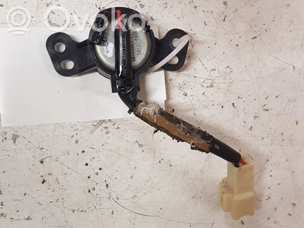 Toyota Avensis T270 Altoparlante ad alta frequenza portiere posteriori 