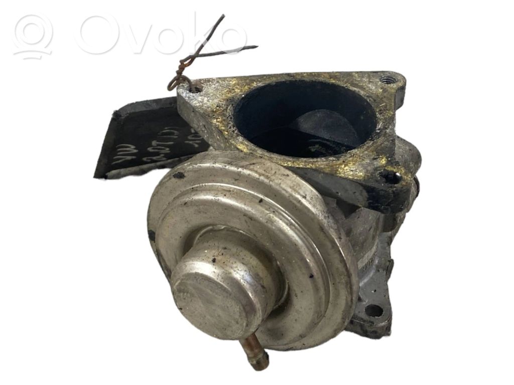 Volkswagen PASSAT B6 Supapă EGR 