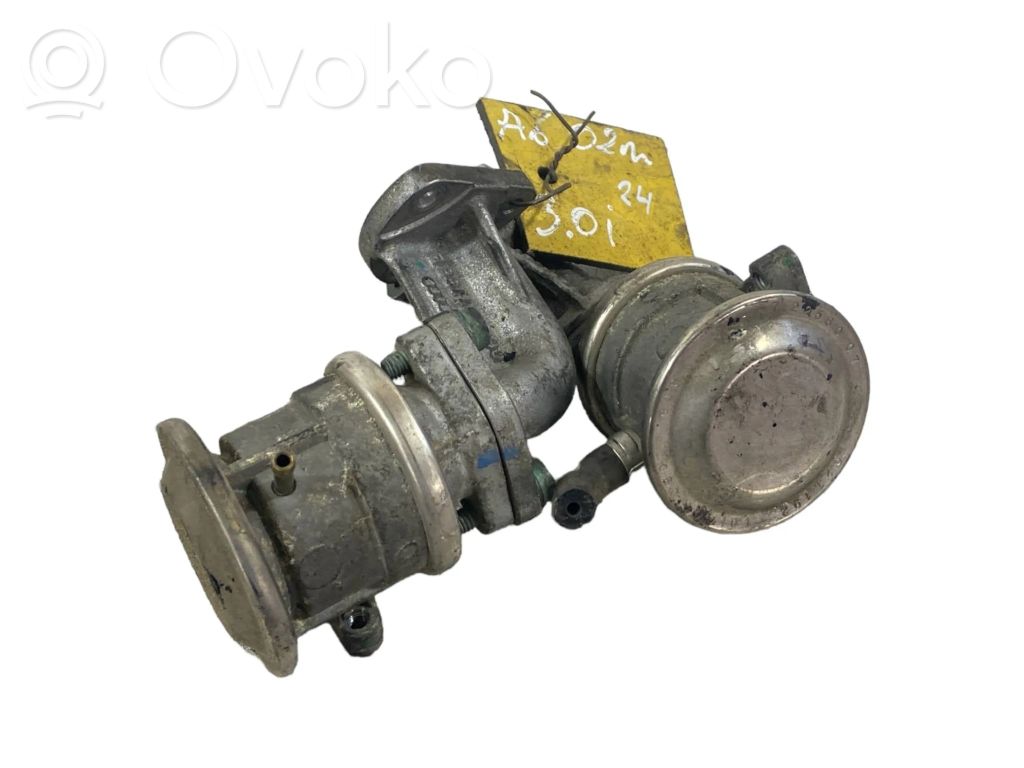 Audi A6 S6 C5 4B Valvola EGR 
