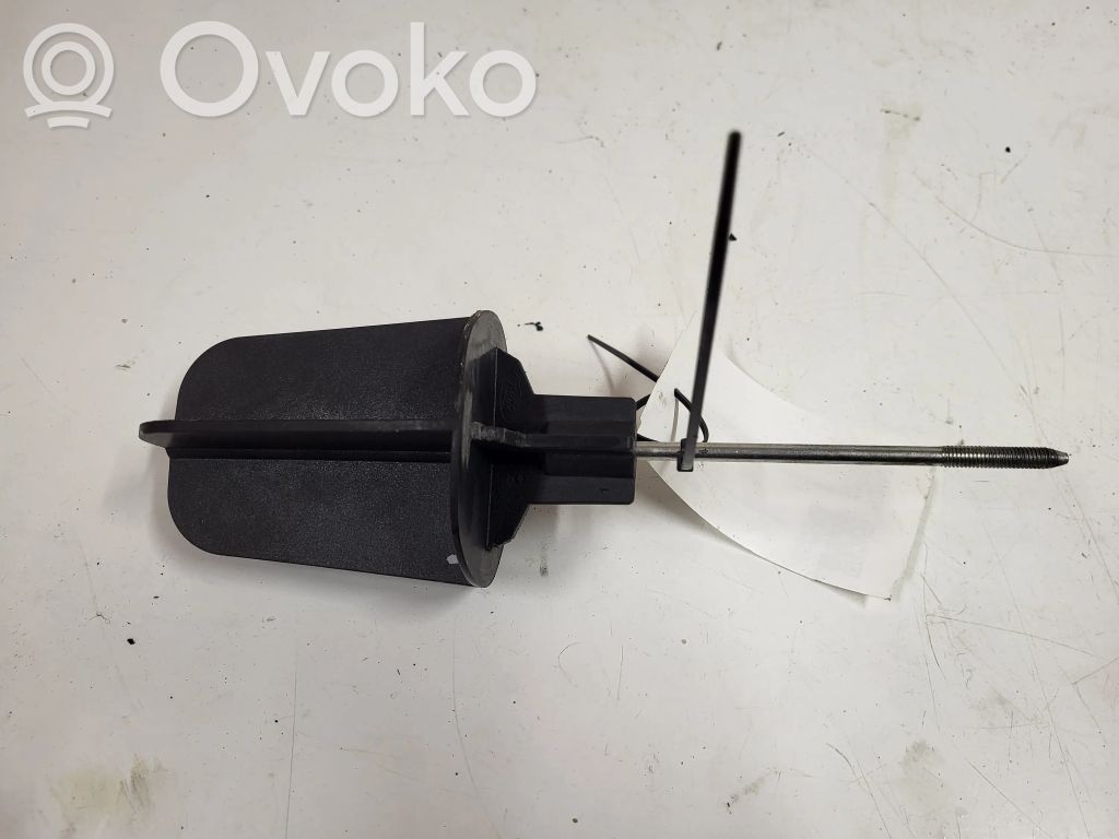 Ford Mondeo MK IV Tornillo de la rueda de repuesto 