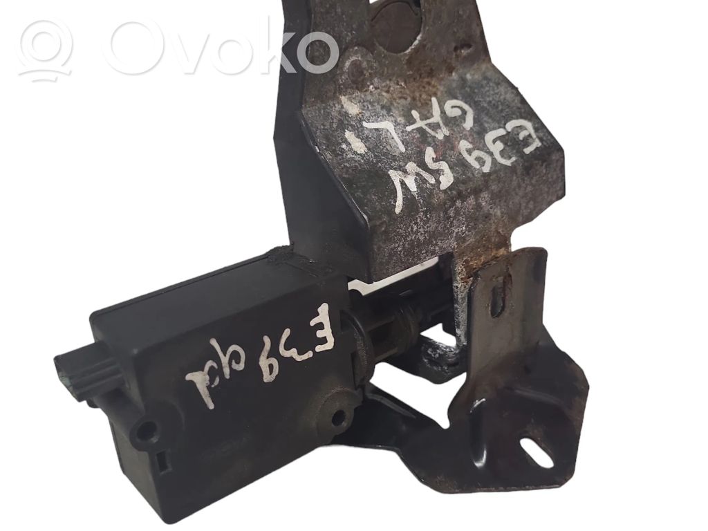 Tailgate/trunk/boot lock/catch/latch   30112000