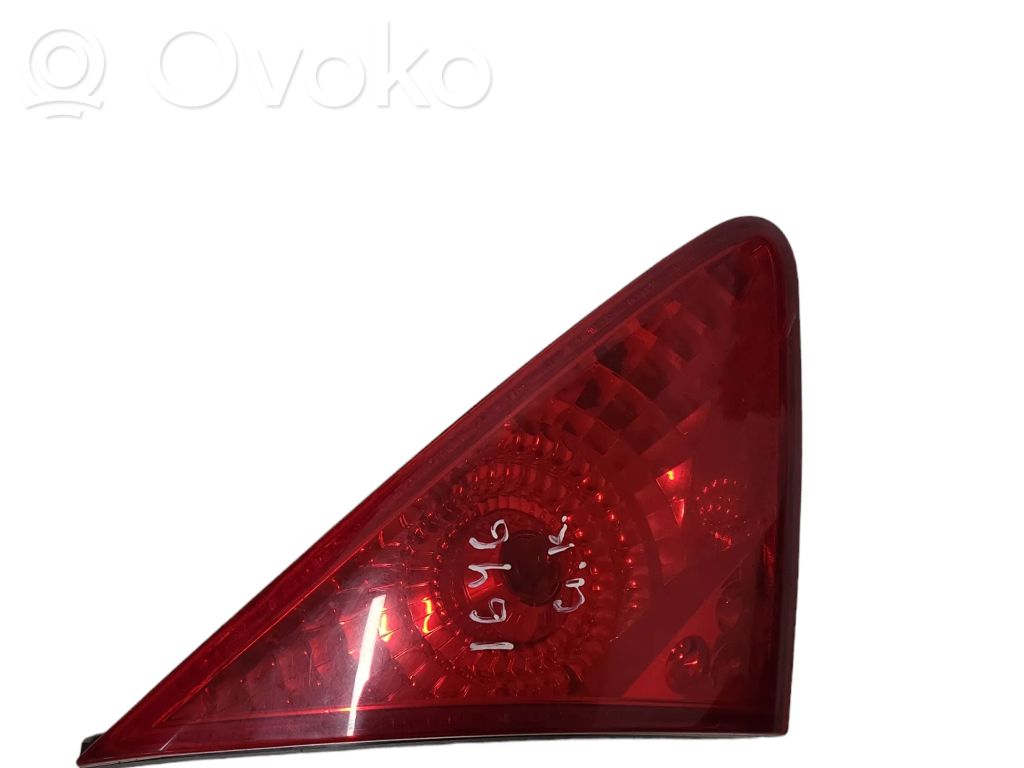 Peugeot 3008 I Luci posteriori del portellone del bagagliaio
