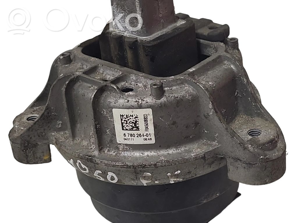 BMW 5 F10 F11 Engine mount bracket 
