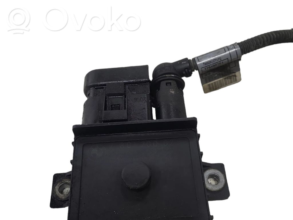 BMW 3 E90 E91 Glow plug pre-heat relay 