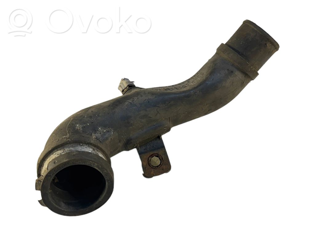 Toyota Avensis T270 Furtun/conductă intercooler 