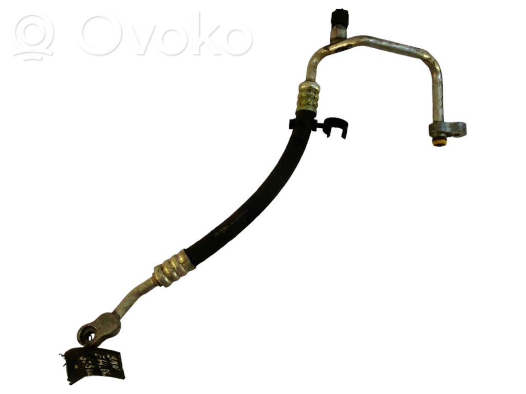 Ilmastointilaitteen putki (A/C)