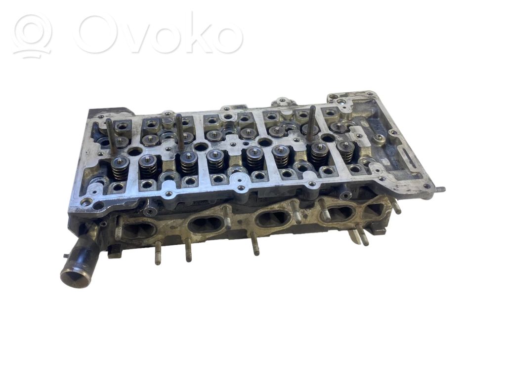 Opel Insignia A Engine head 