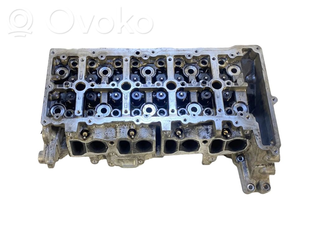 BMW 3 F30 F35 F31 Engine head 