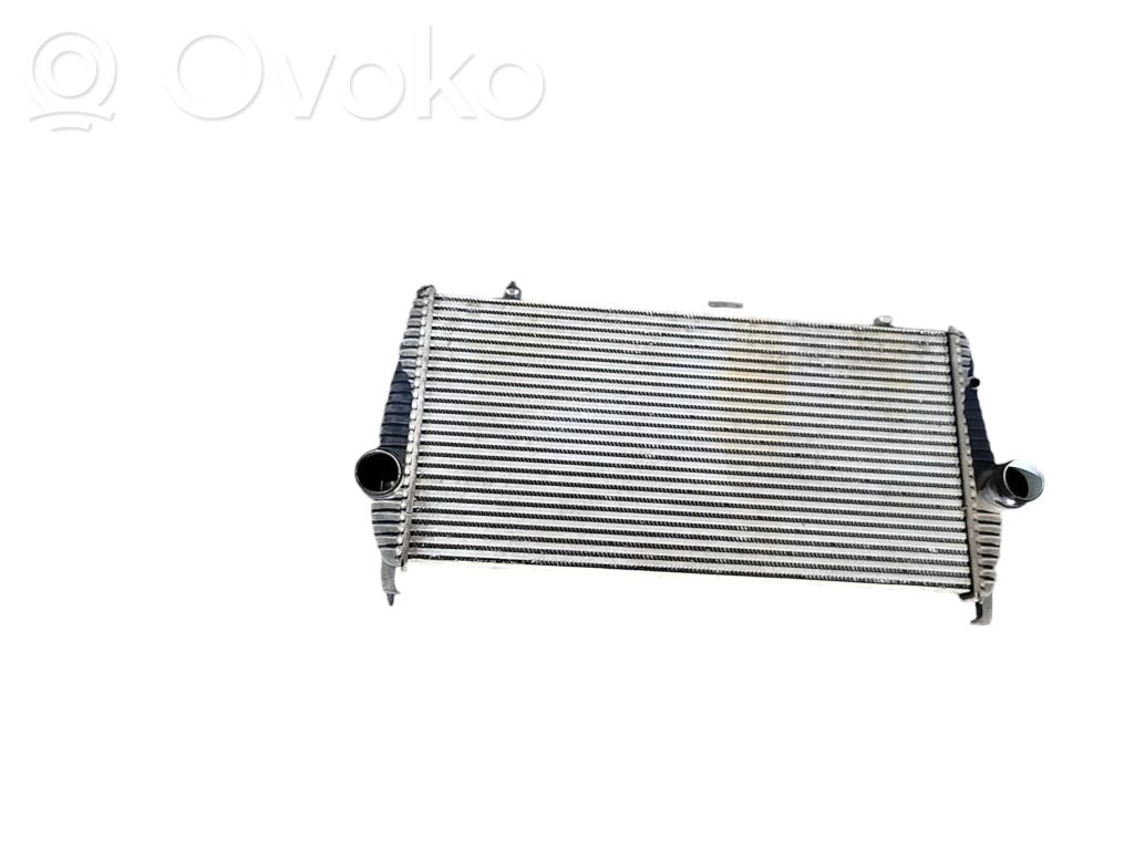 Peugeot 607 Interkūlerio radiatorius 