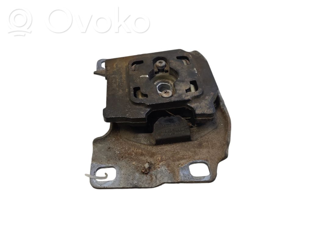 Engine mount bracket   322A69