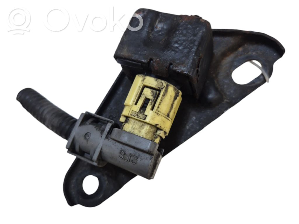Toyota Corolla Verso E121 Sensore d’urto/d'impatto apertura airbag 