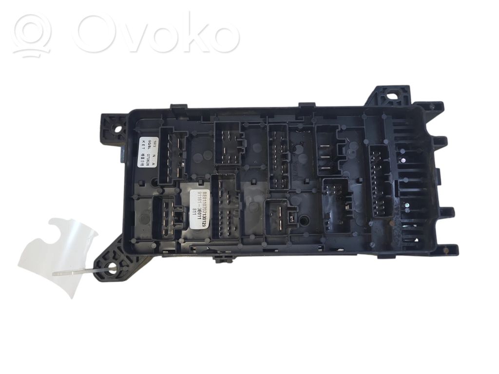 KIA Sorento Ramka / Moduł bezpieczników 