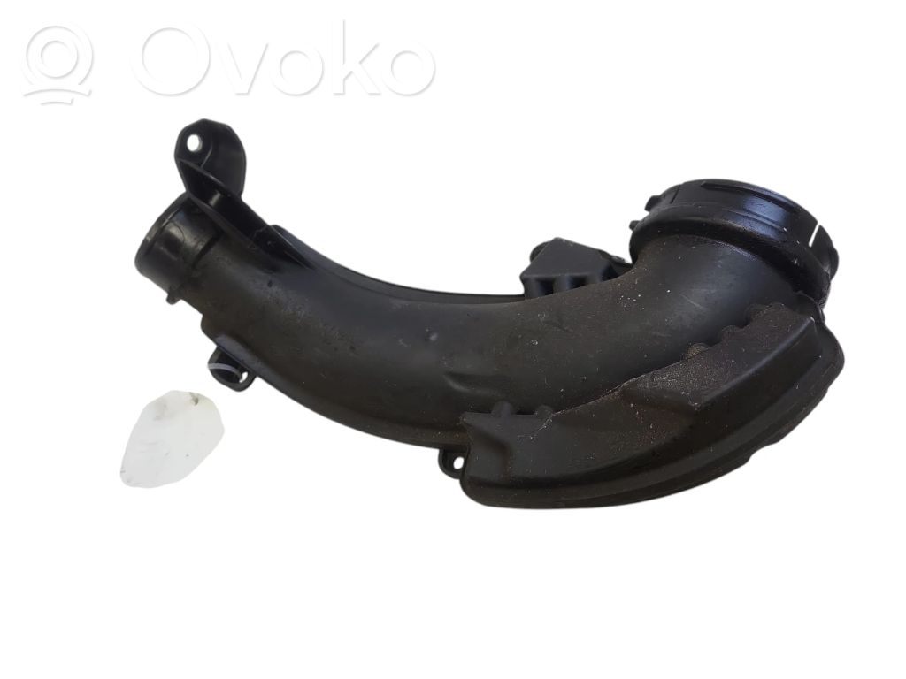 Volvo V40 Rura / Wąż dolotowy powietrza turbiny 