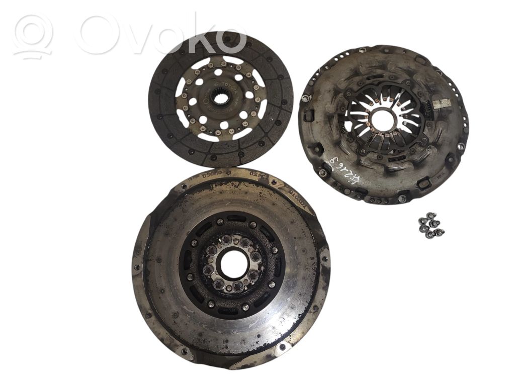 Lexus IS 220D-250-350 Kit frizione