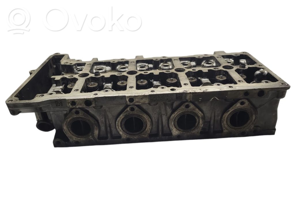 BMW 5 F10 F11 Engine head 