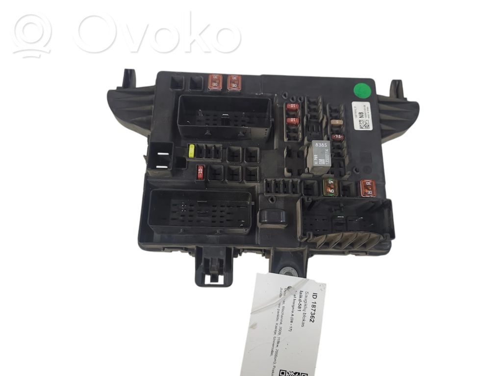 Opel Insignia A Módulo de fusible 