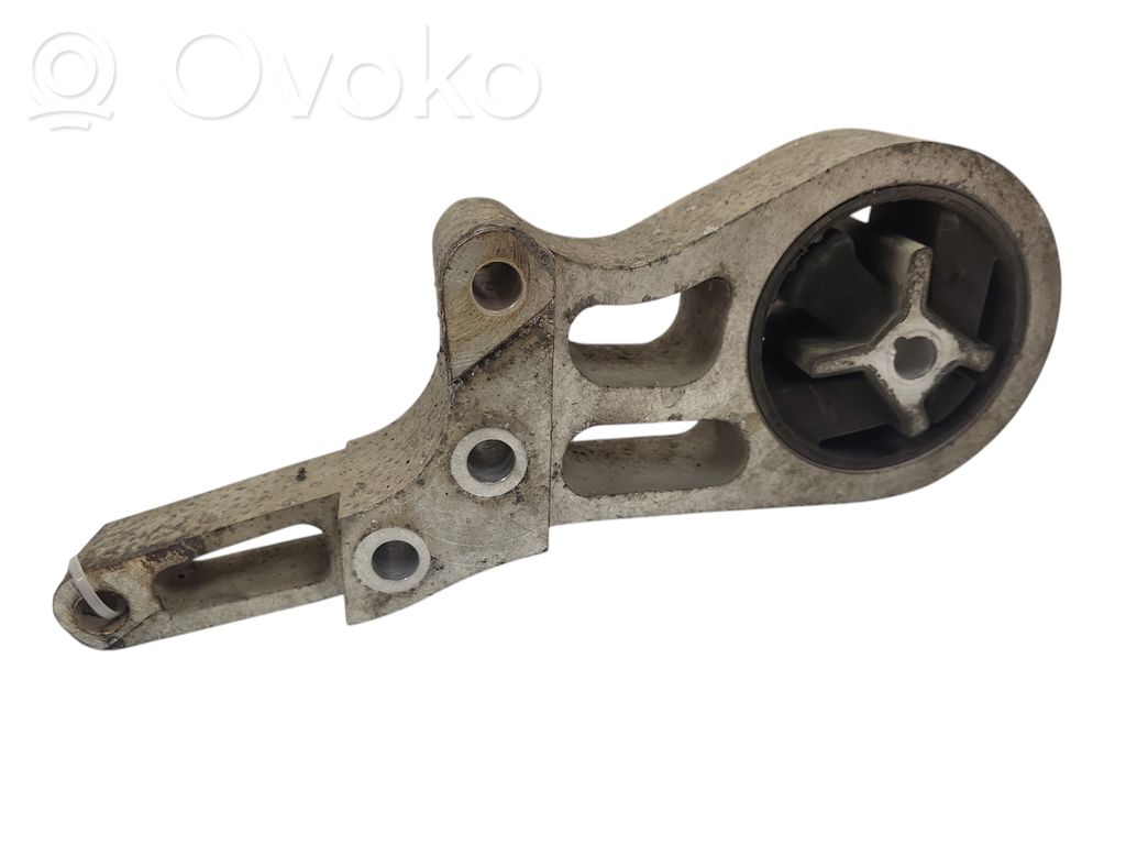 Volvo V40 Engine mount bracket 
