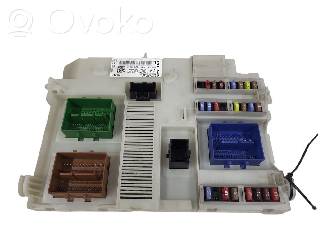 Volvo V70 Fuse module 