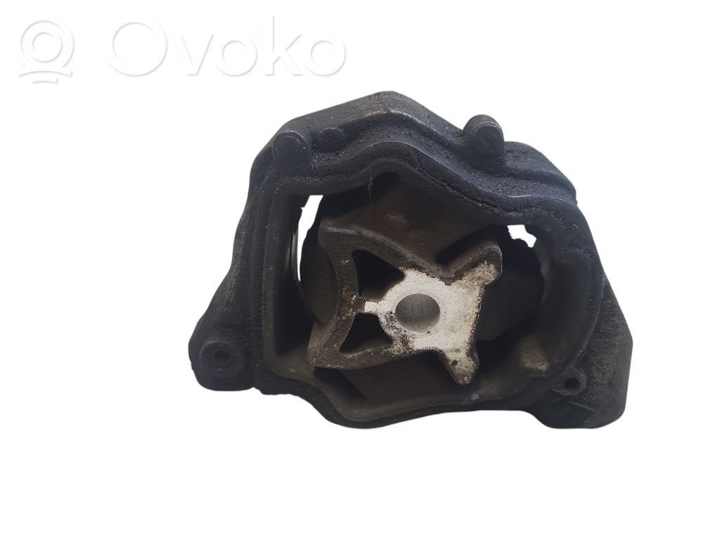 Engine mount bracket   F7021101