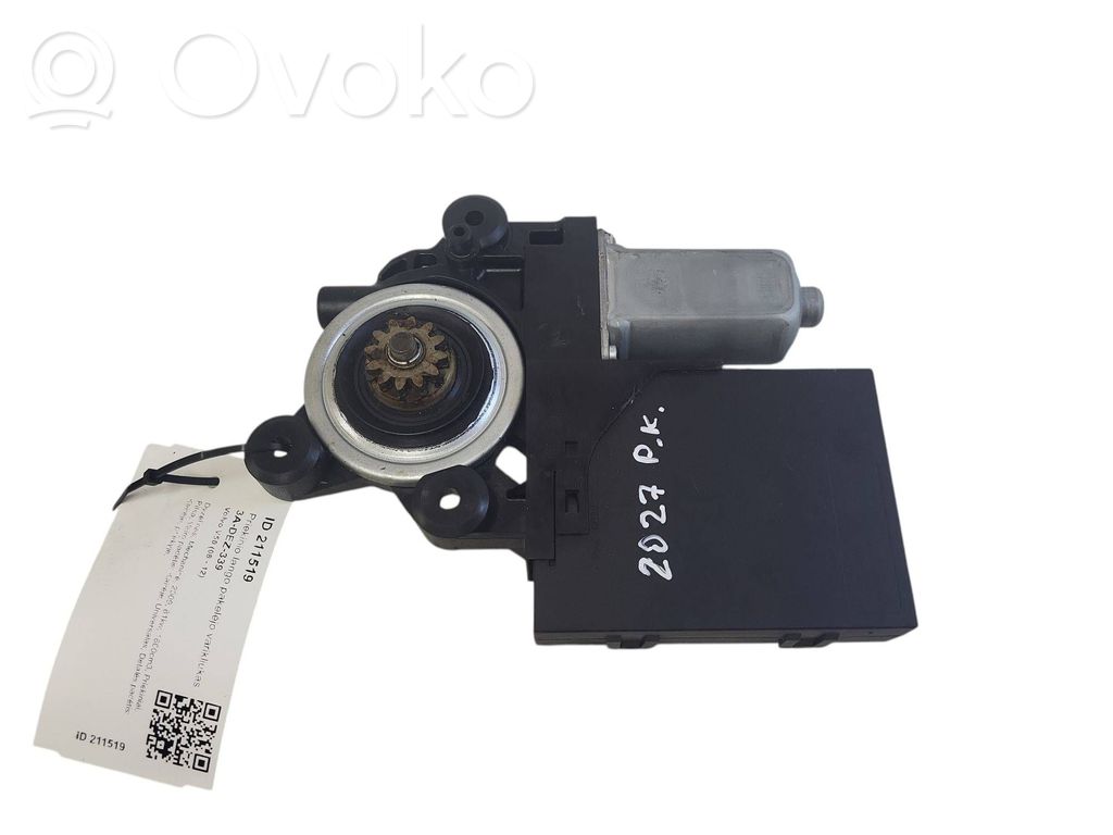 Volvo V50 Front door window regulator motor 