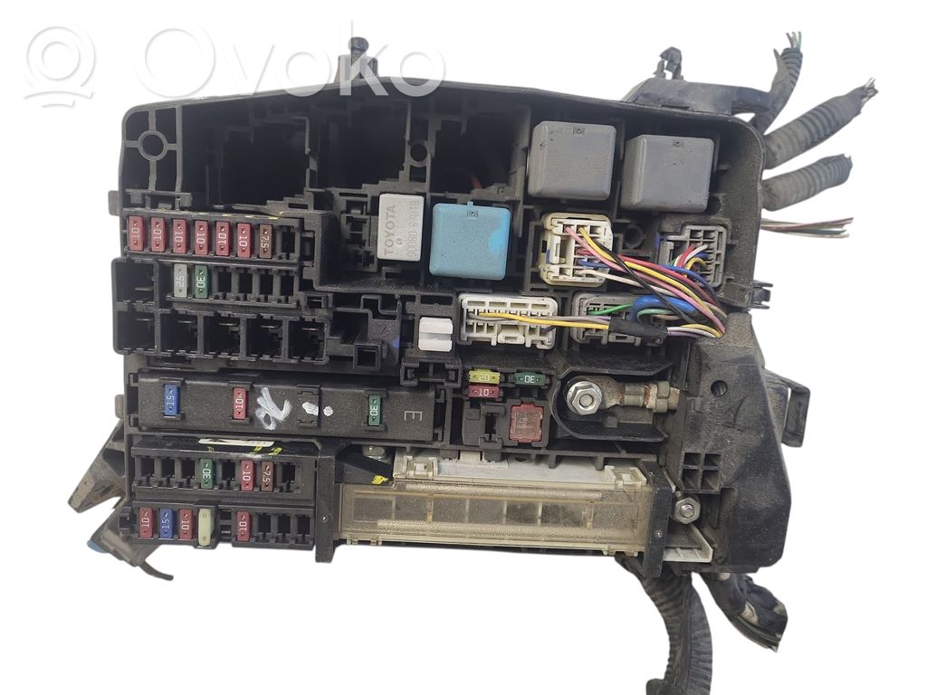 Toyota Auris 150 Juego de caja de fusibles 