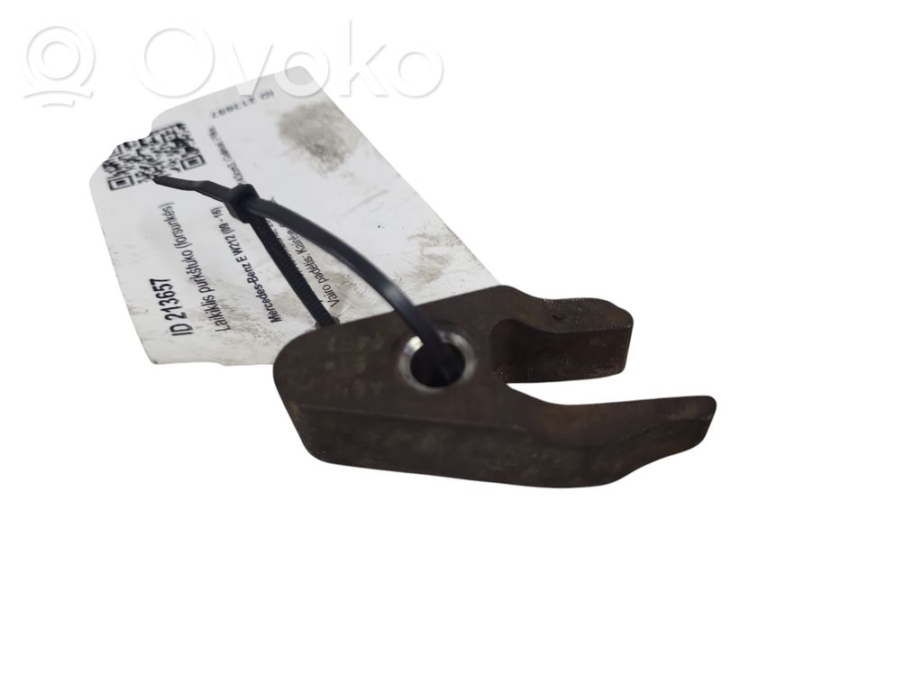 Mercedes-Benz E W212 Bridă fixare injector