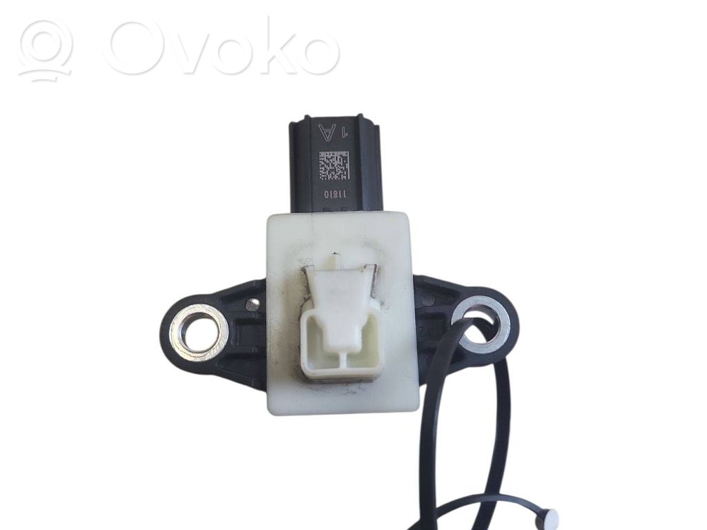KIA Sorento Airbagsensor Crashsensor Drucksensor 