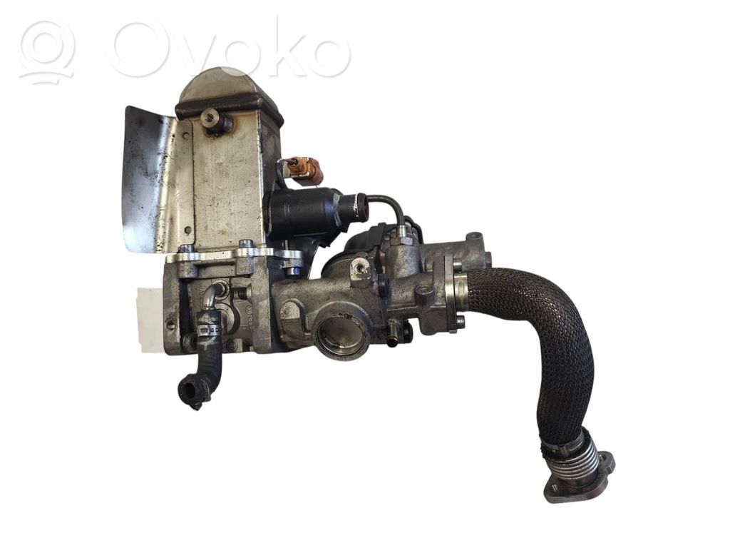 Audi A4 S4 B8 8K EGR dzesētājs 