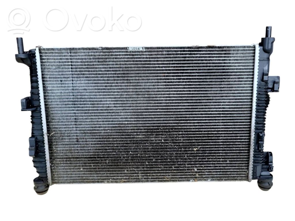 Ford C-MAX II Aušinimo skysčio radiatorius 
