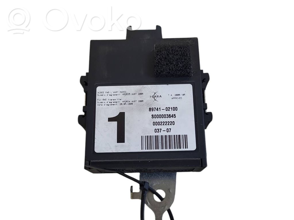Toyota Auris 150 Door control unit/module 