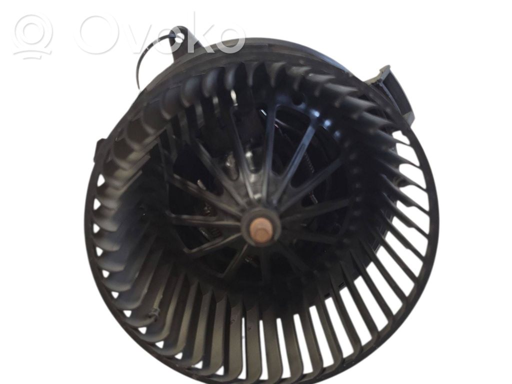 Citroen DS3 Mazā radiatora ventilators 