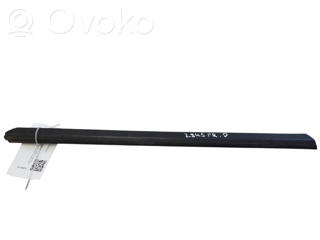Opel Zafira C Listwa / Nakładka na błotnik przedni