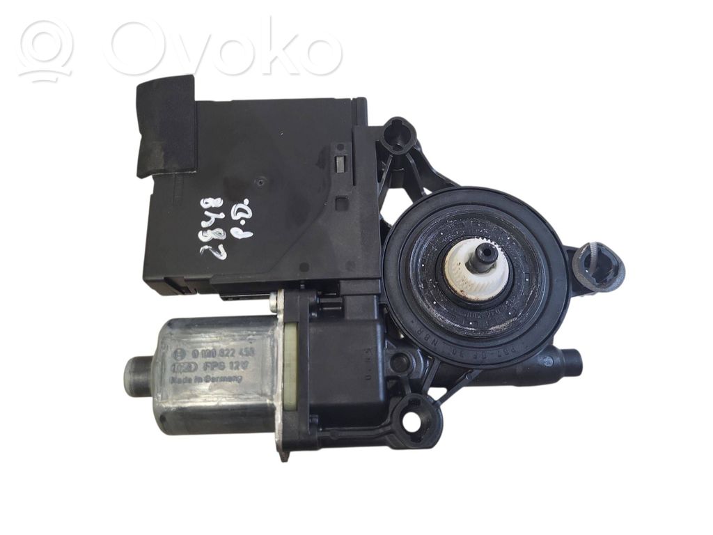 Volkswagen PASSAT B6 Motor macara geam ușă față