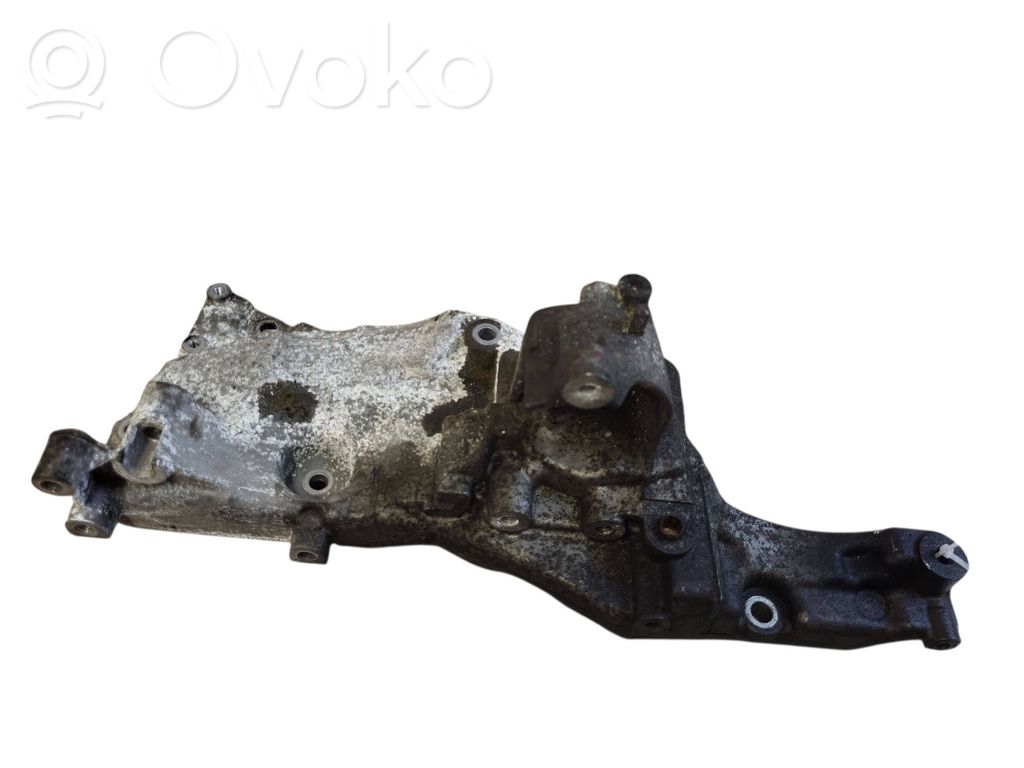 Peugeot Boxer Кронштейн генератора 