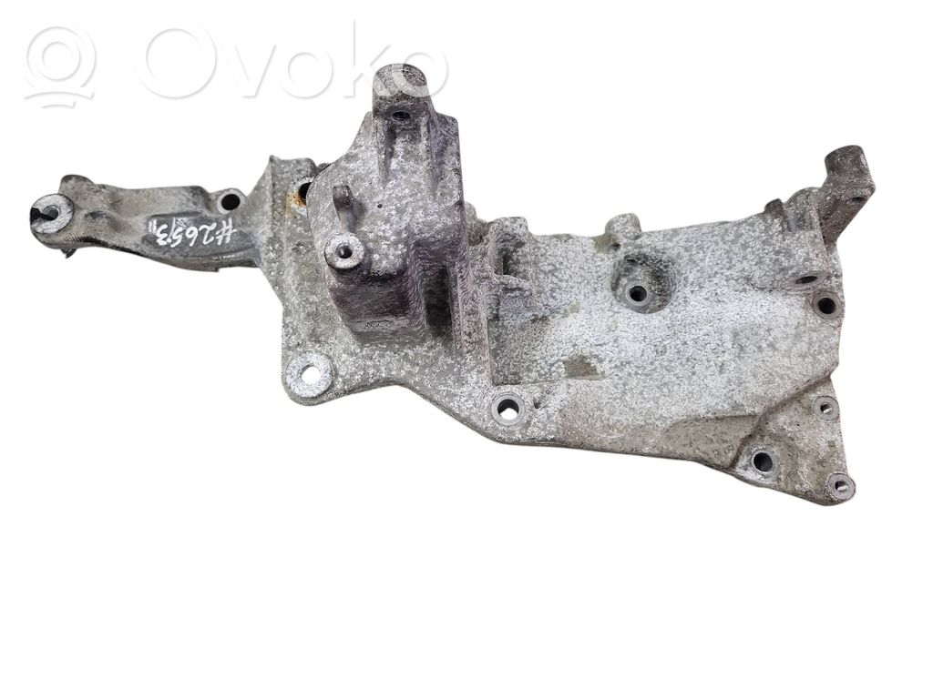 Peugeot Boxer Кронштейн генератора 