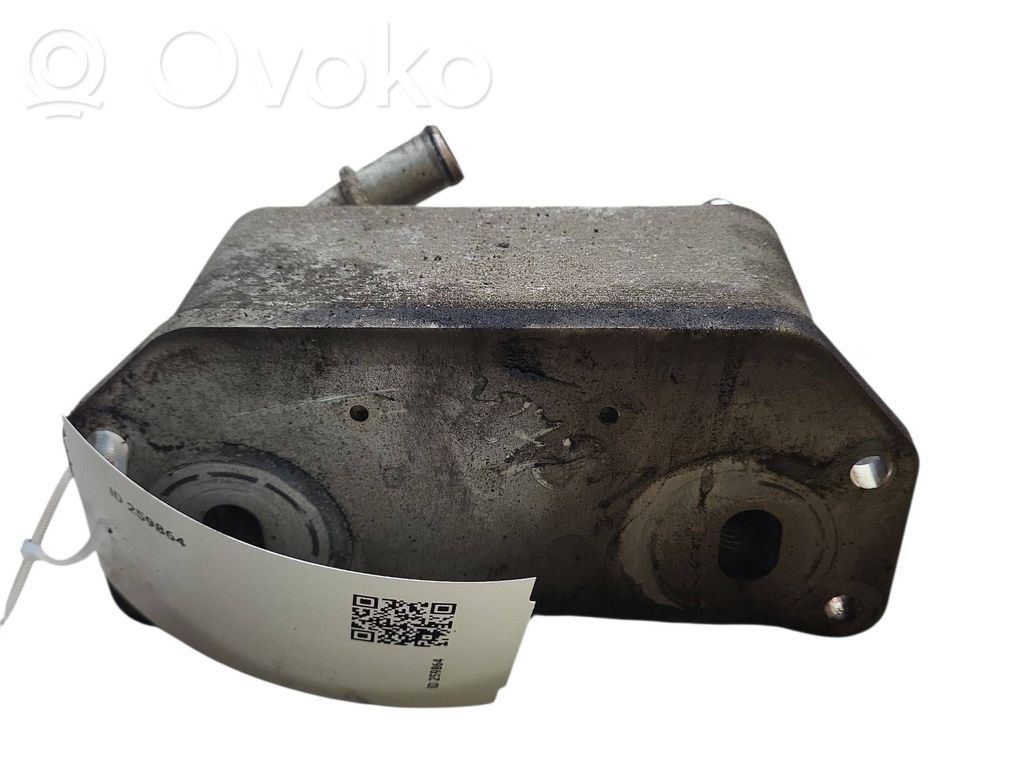 Volvo V40 Radiator ulei motor 