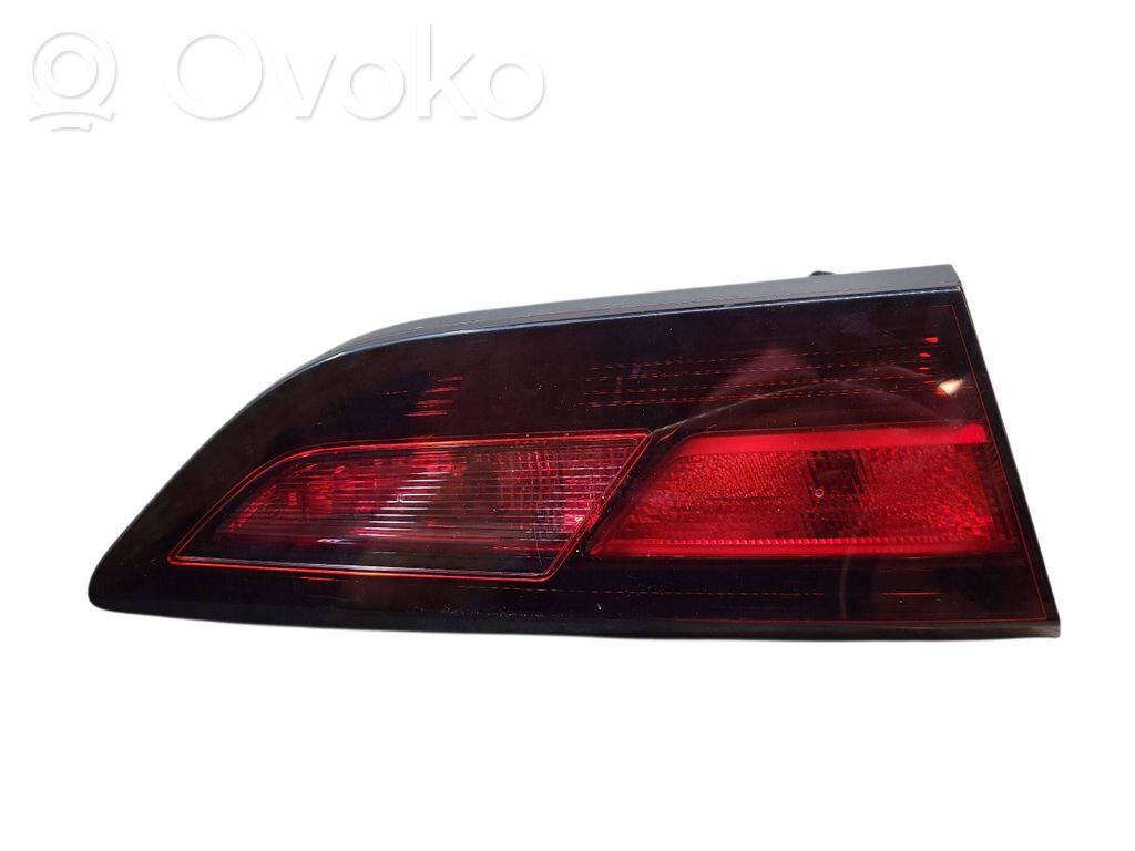 Opel Astra K Lampy tylnej klapy bagażnika 
