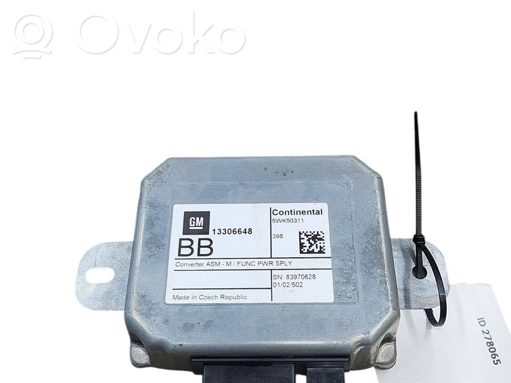 GPS navigation control unit/module   13306648,5WK50311,83970628