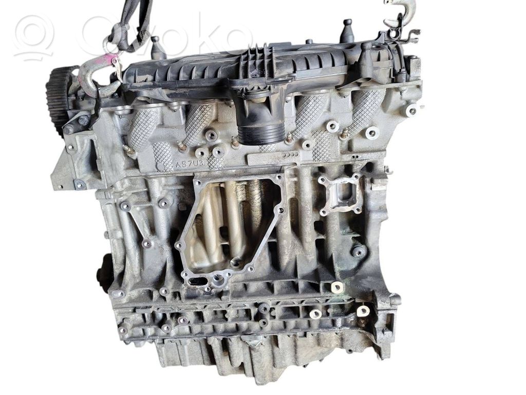 Variklis   D5204T