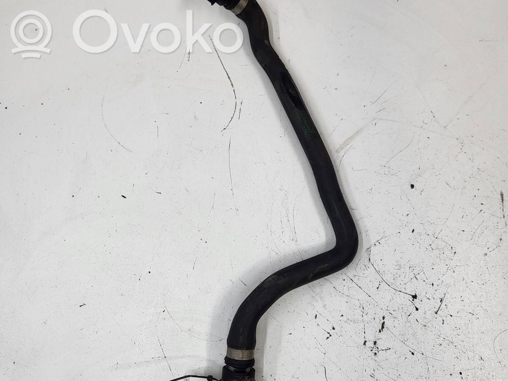 BMW 7 E65 E66 Conductă/furtun lichid de răcire motor 