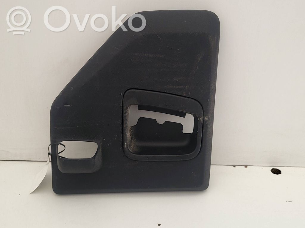 Opel Vivaro Moldura de la puerta corredera 