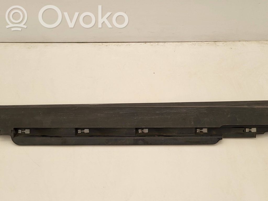 Volvo V40 Schweller
